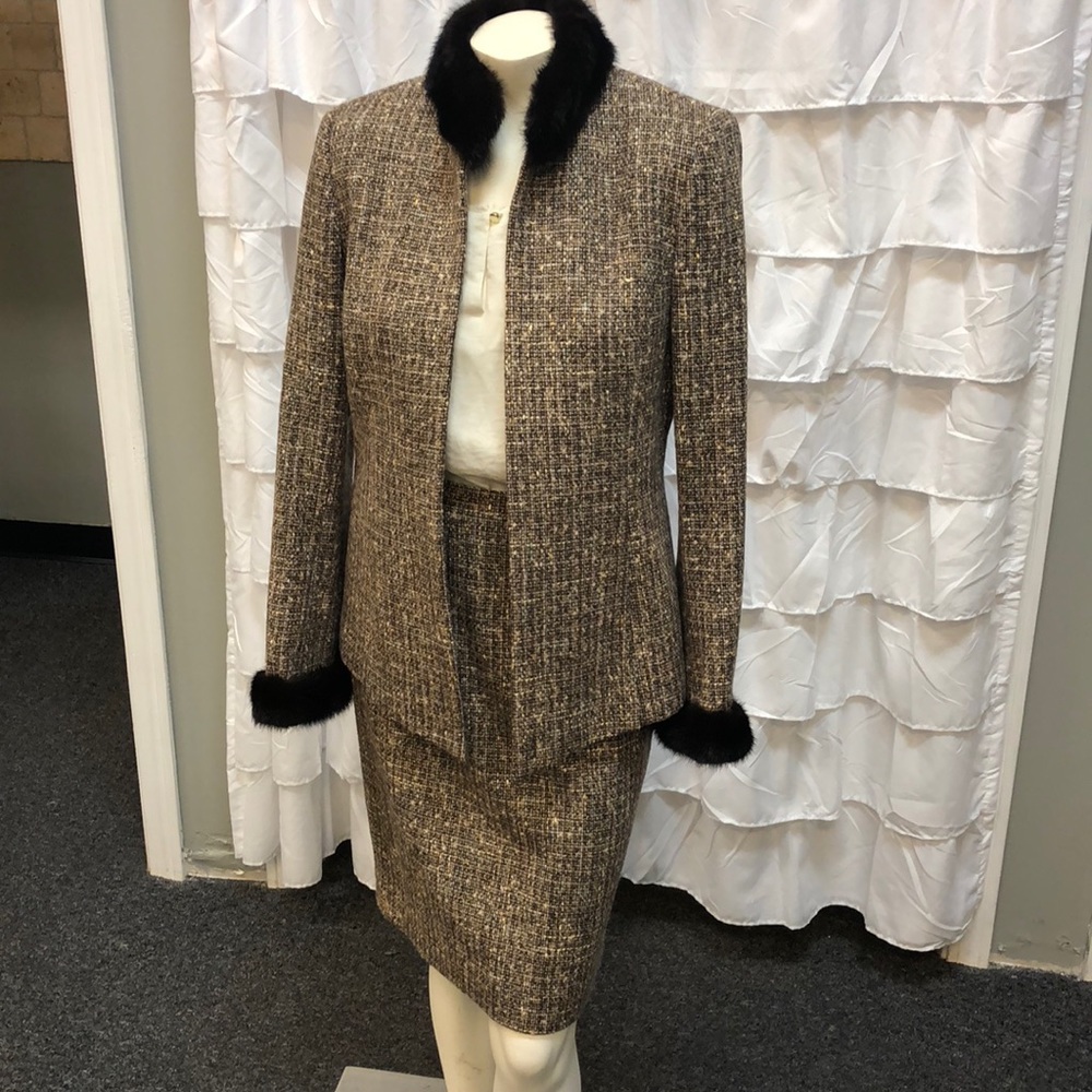 Two piece Dana Buchman suit